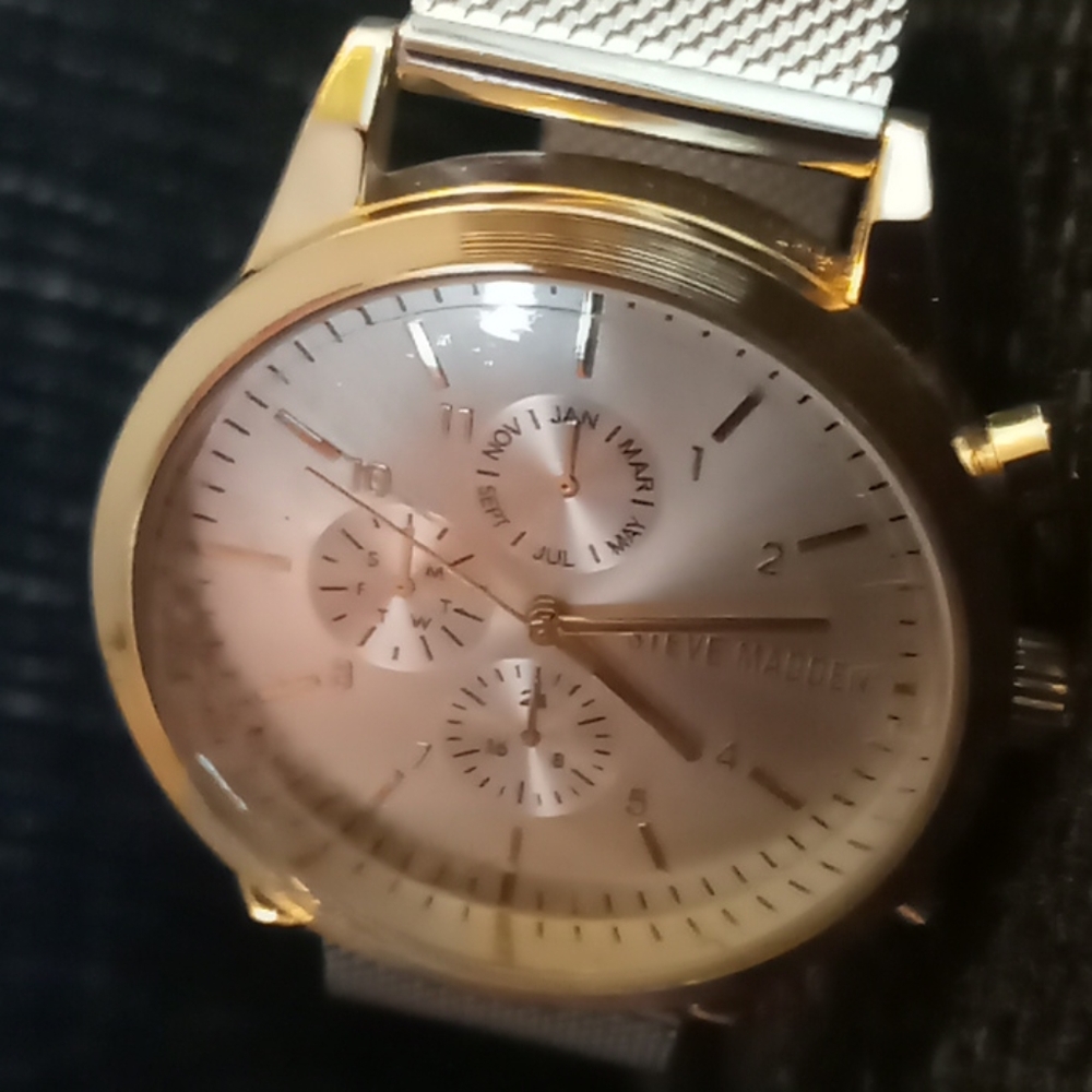 Steve Madden mesh band watch unisex